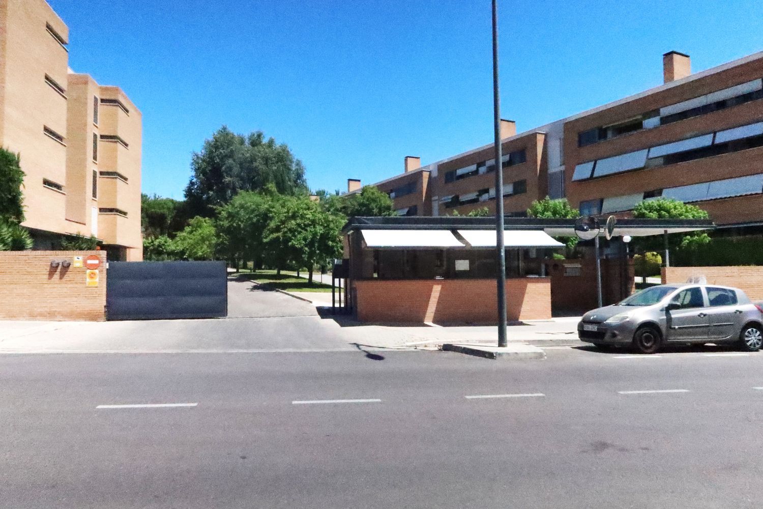 Piso en Calle Tramontana, 24 , 3º - Foto 3
