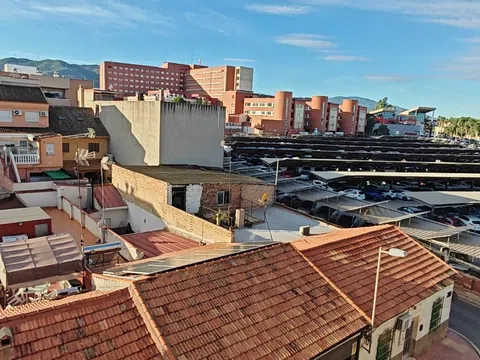 Piso en calle Polideportivo, 1