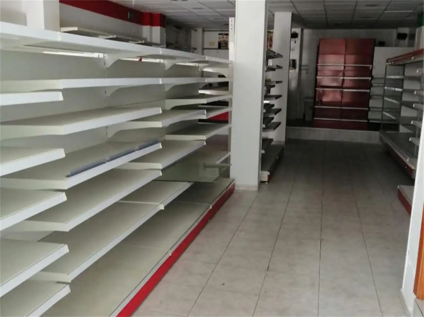 Local comercial en  Calle San Ildefonso - Foto 7