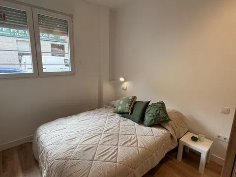 Estudio en calle de Florencio Llorente, 5