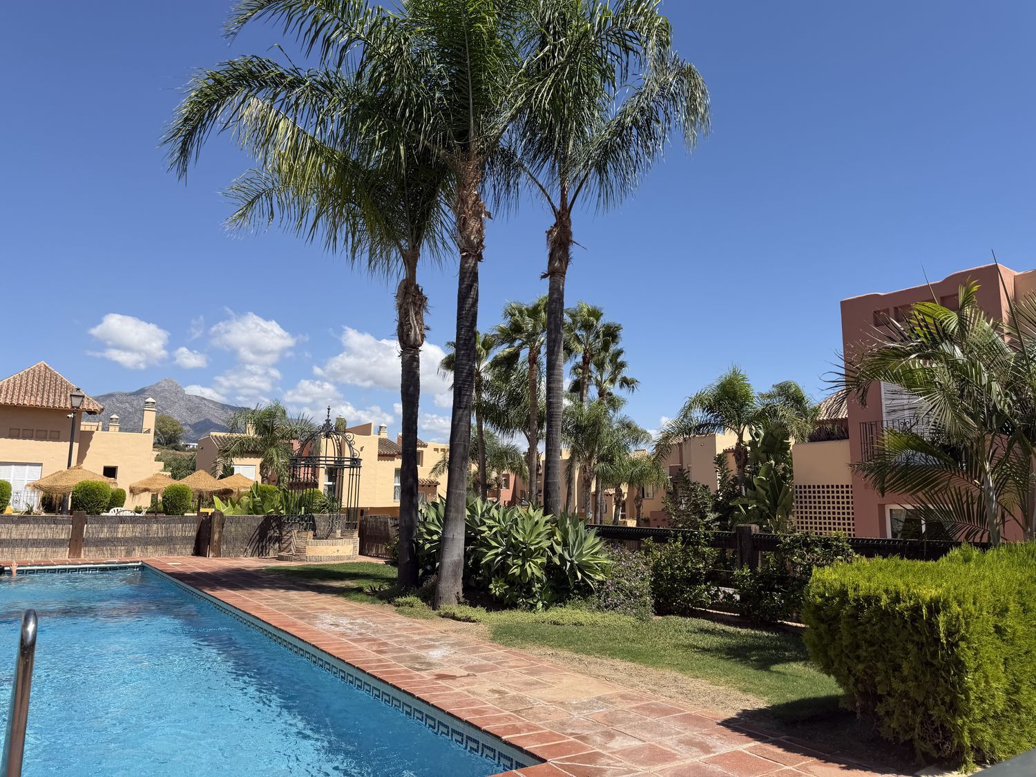 Chalet adosado en Urbanización Condes de Iza s/n, Rodeo Alto-Guadaiza-La Campana - Foto 33