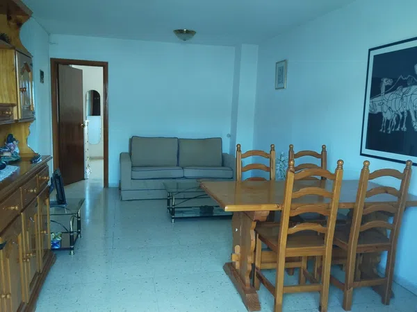 Piso en avenida de Chayofita, 5
