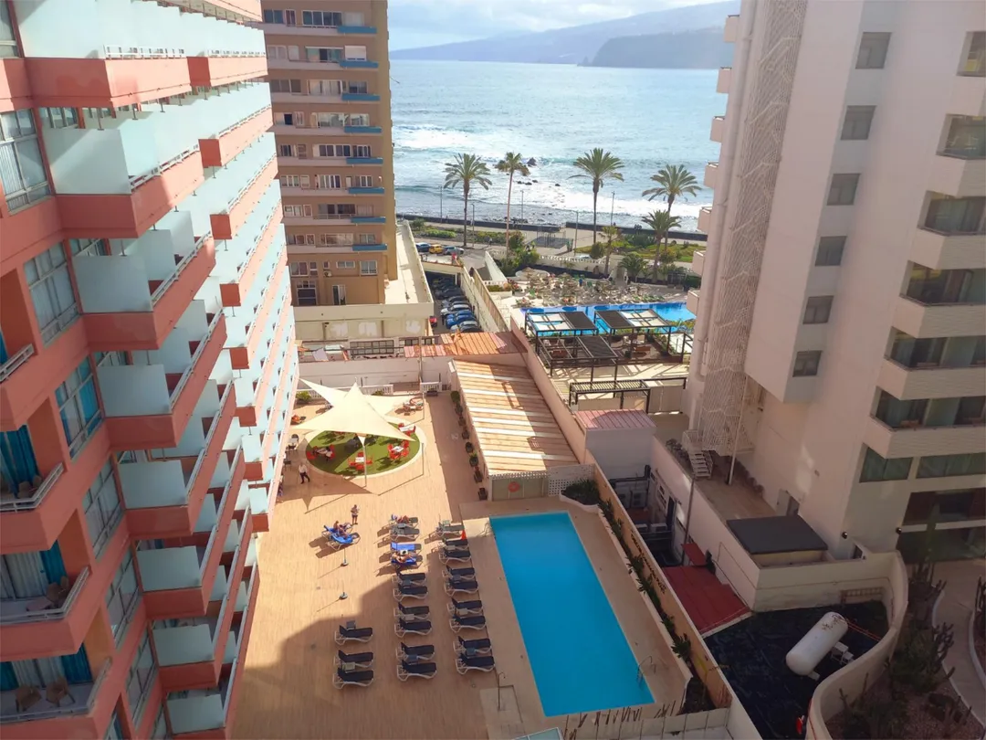 Piso en  Avenida Venezuela 28 - Foto 1