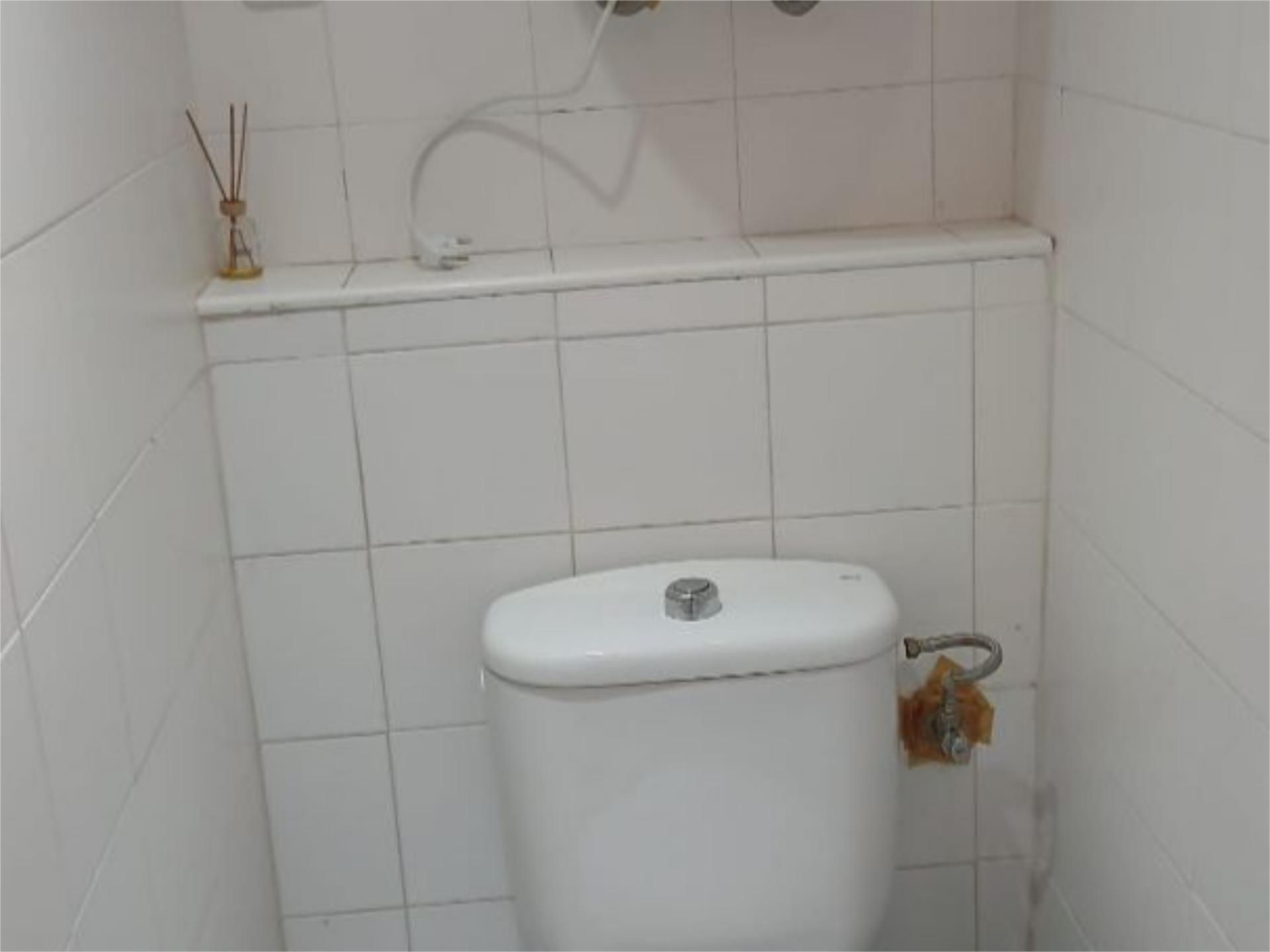 Planta baja en  Avinguda Camí dels Capellans 2 - Foto 8