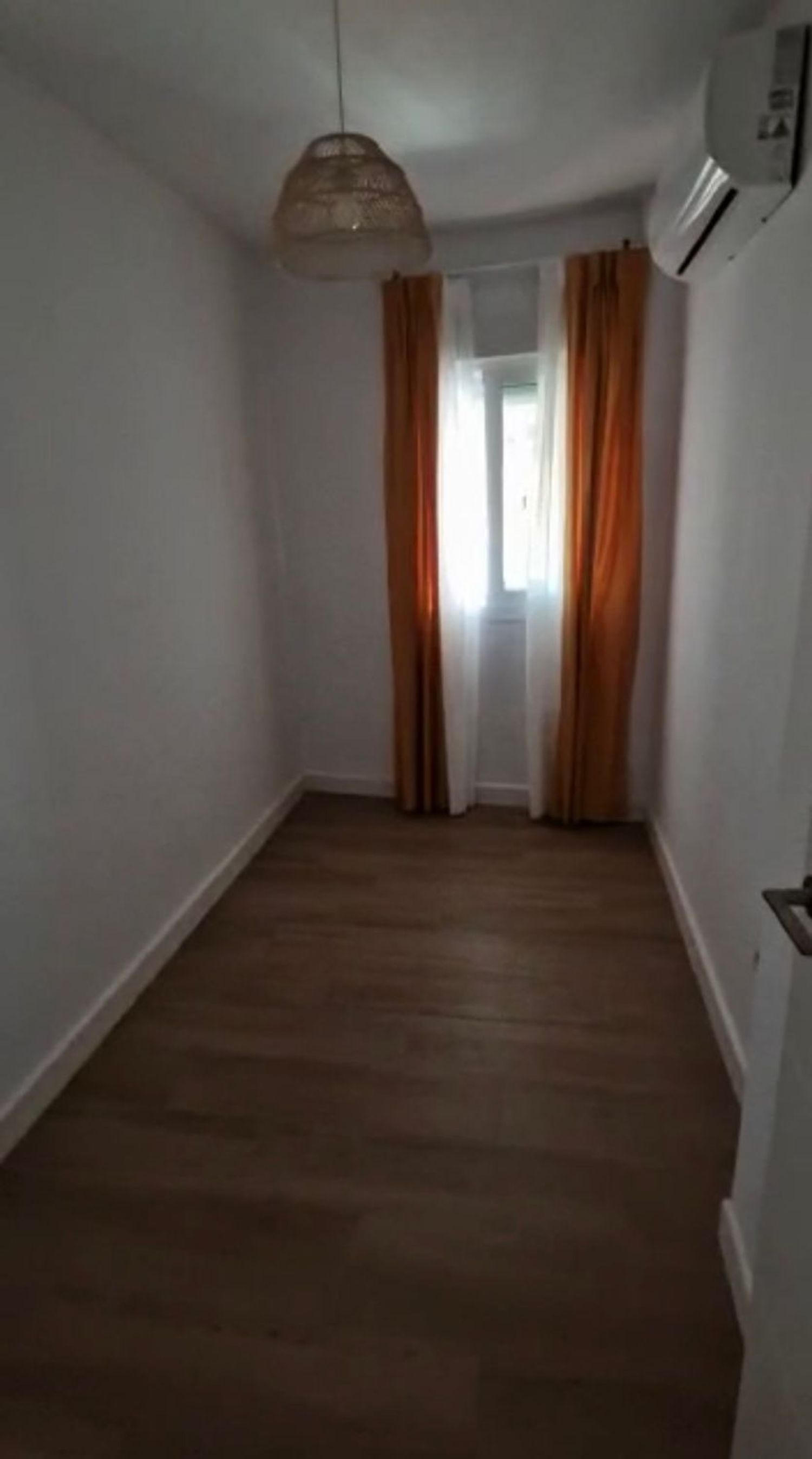 Piso en calle Pagés del Corro, 180 - Foto 5