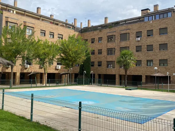 Piso en Calle Gabriela Mistral, 55, Hospital, Hospital - Foto 1