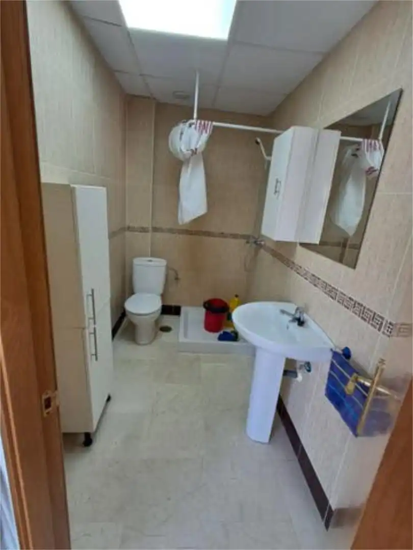 Apartamento en centro de especialidades - Foto 4