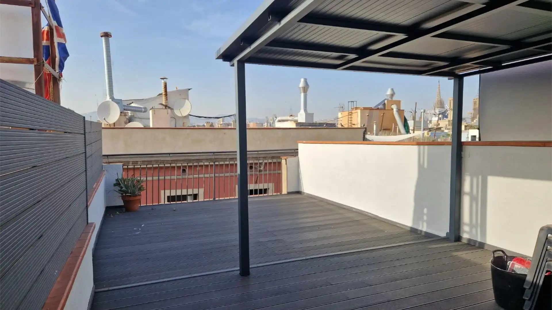 Piso en  Carrer dels Escudellers 16 - Foto 2