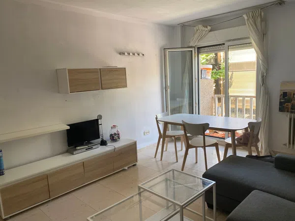 Piso en calle Jacinto Benavente, 3