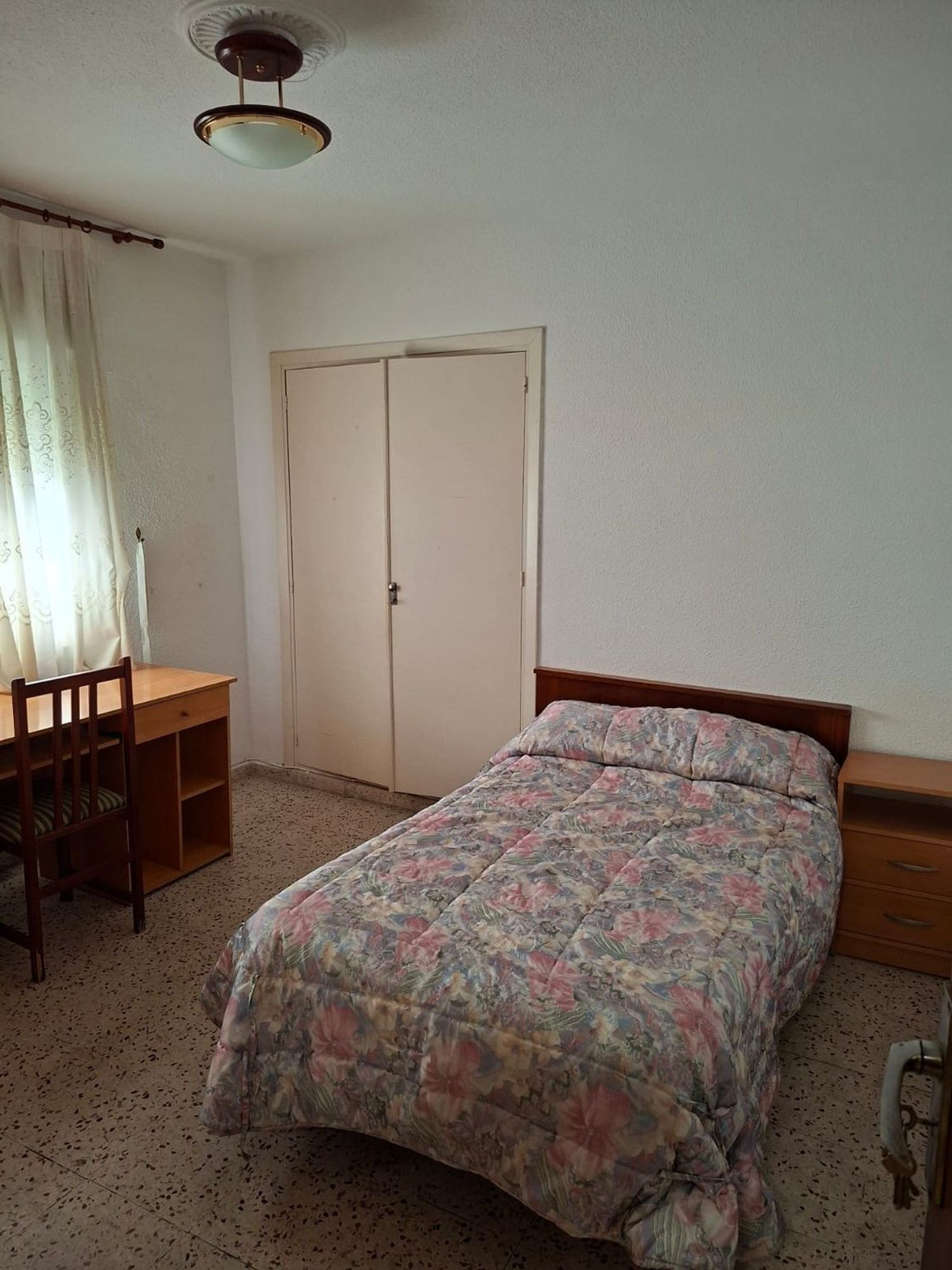 Piso en Ecuador, 16, Capuchinos-Glorieta-C. Jardín - Foto 8