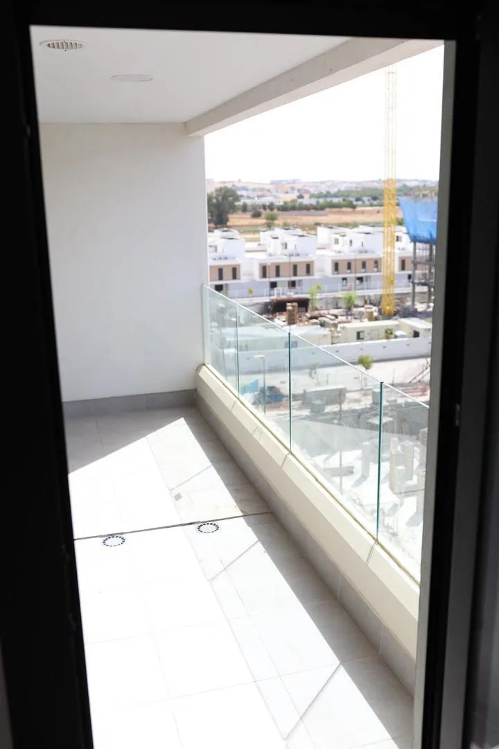 Piso en  Avenida de Palmas Altas 2 - Foto 6