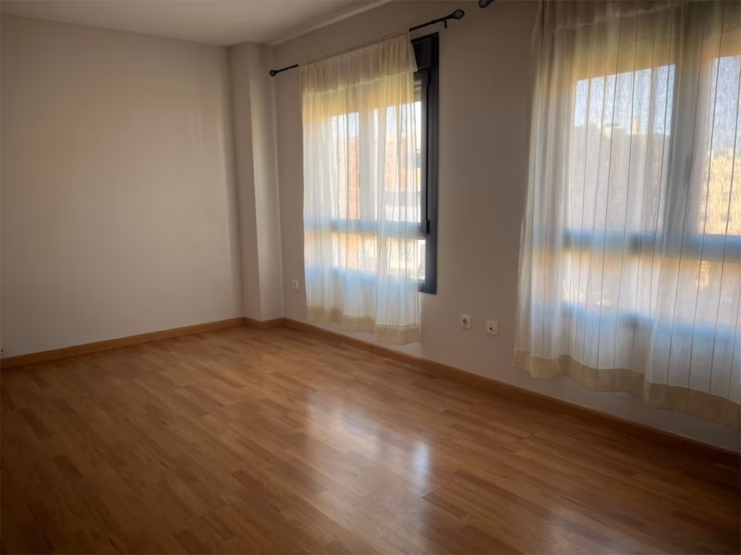 Piso en  Calle Emir 17 - Foto 3