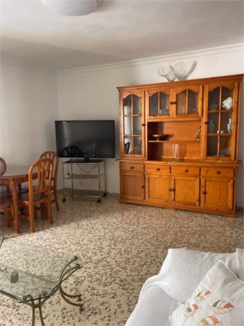 Piso en Carlos Haya - Foto 2