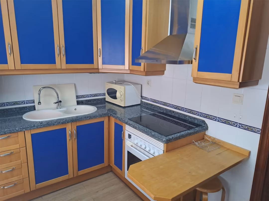 Piso en  Calle Santa Adela 69 - Foto 2