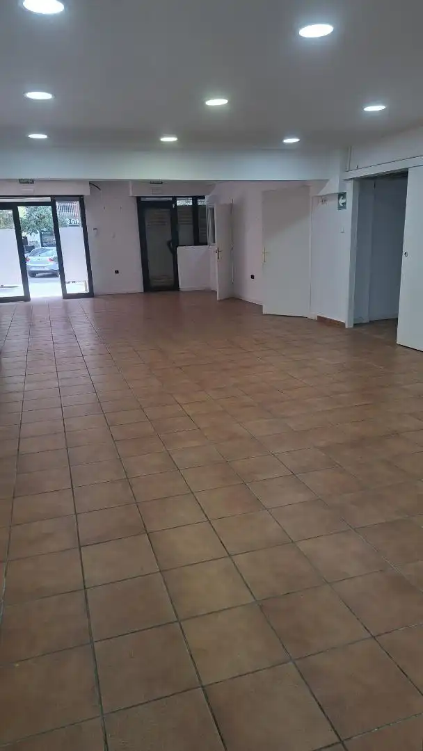 Local comercial en  Carrer de Mollet 18 - Foto 12
