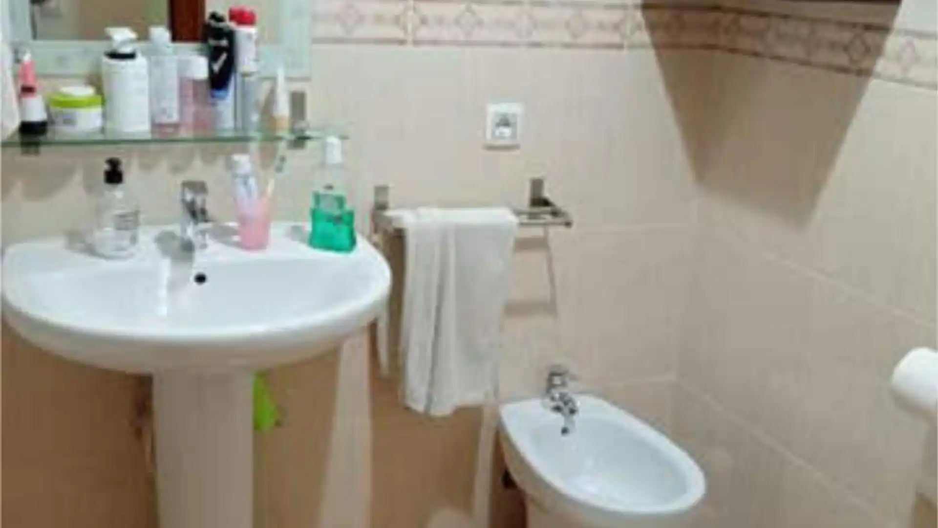 Piso en Calle Venus - Foto 3