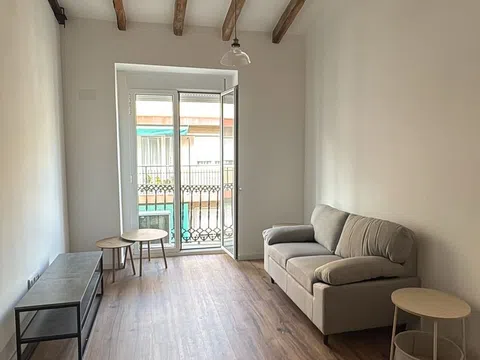 Piso en calle del Doctor Monserrat, 17