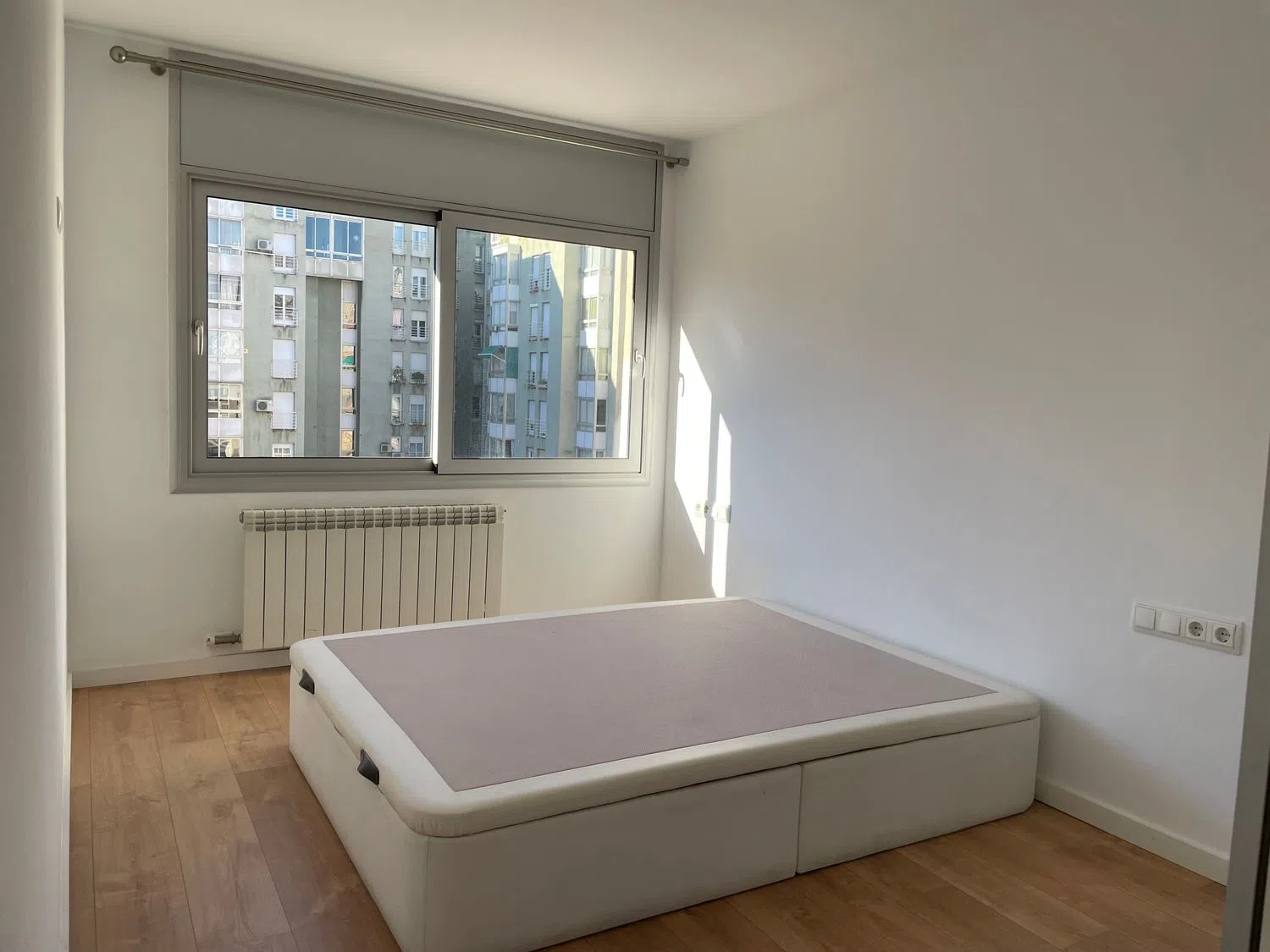 Piso en calle de Calàbria, 255 - Foto 6