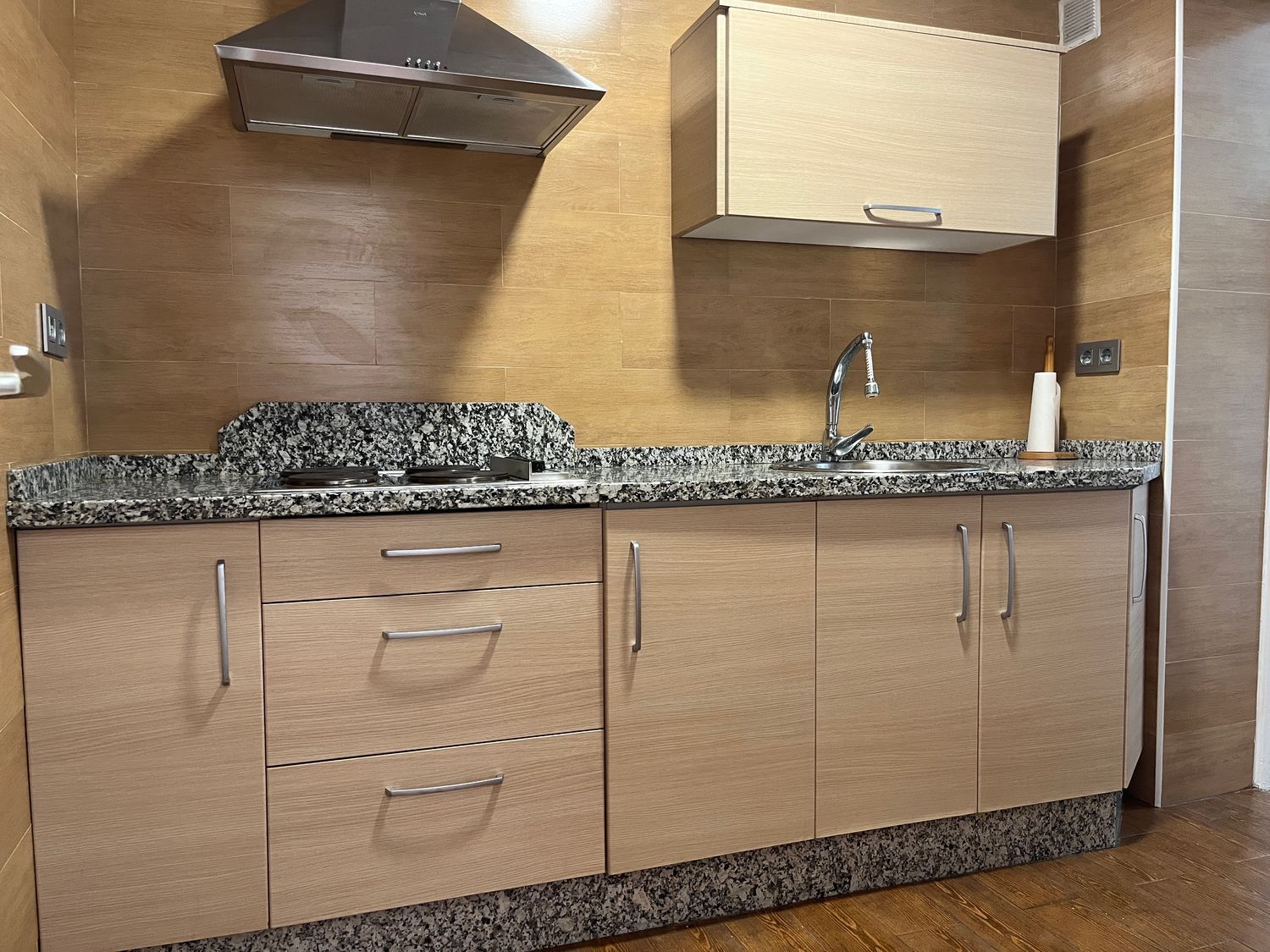 Piso en calle Farmaceutico Murillo Herrera, 6