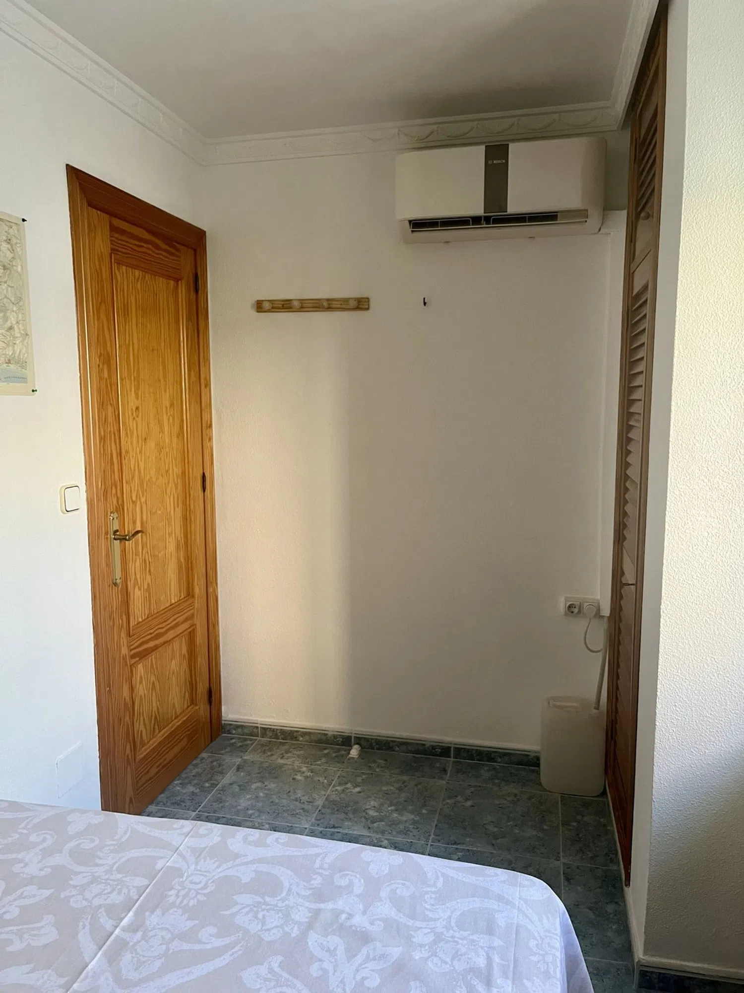 Piso en Barrio Los Guindos - Parque Mediterráneo - Santa Paula - Foto 7