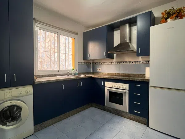 Chalet adosado en camino de la Viñuela, 41 - Foto 1