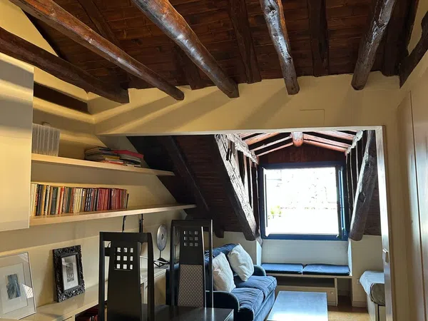 Ático en Barrio Huertas-Cortes