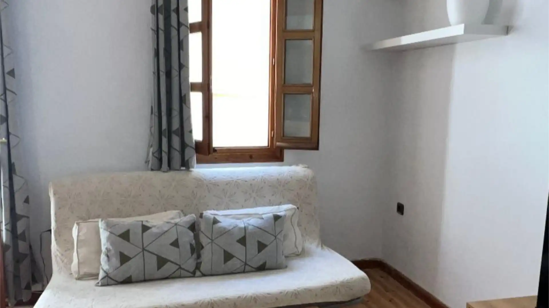 Piso en  Carrer de Fos 19 - Foto 4