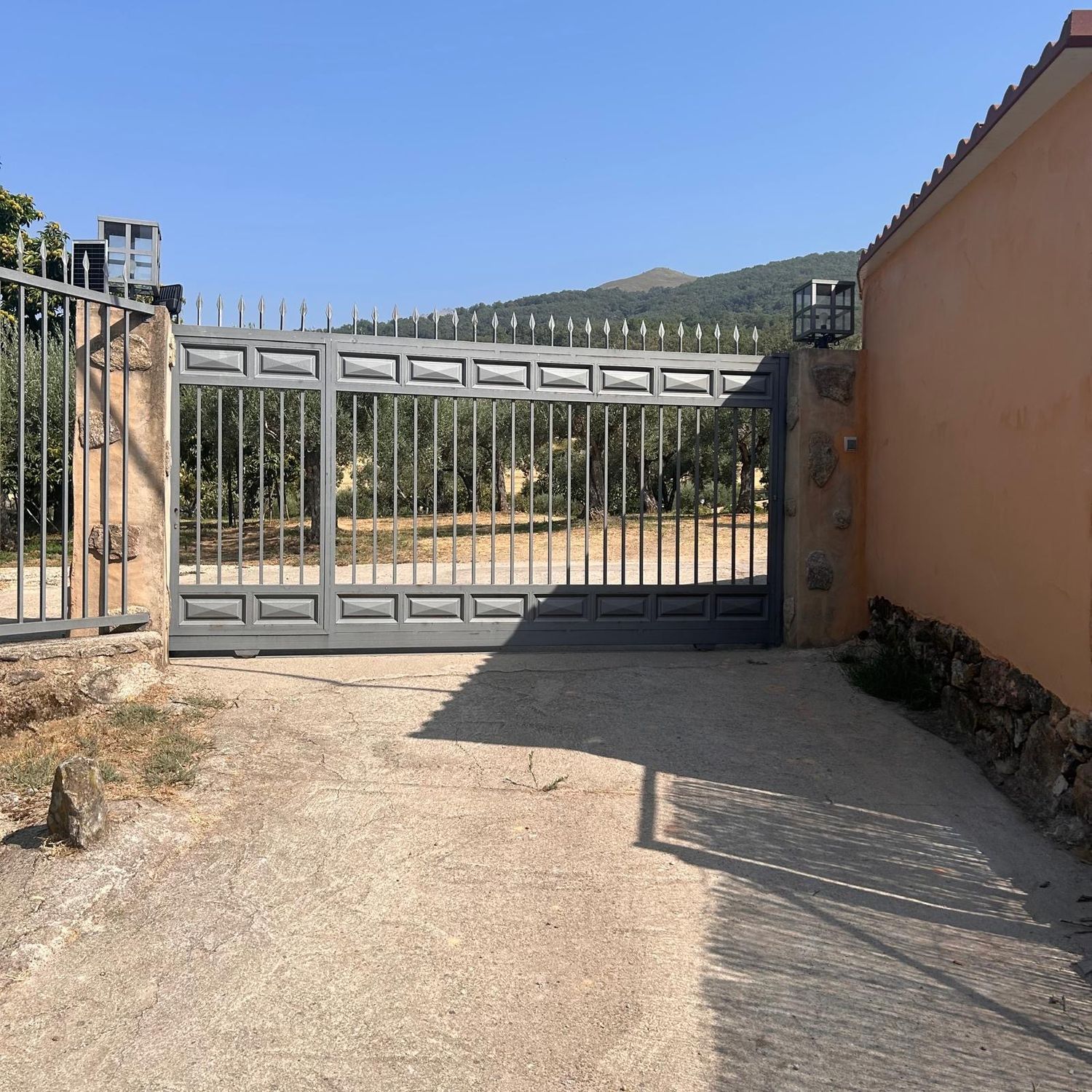 Finca rústica en Camino la Raya s/n - Foto 11