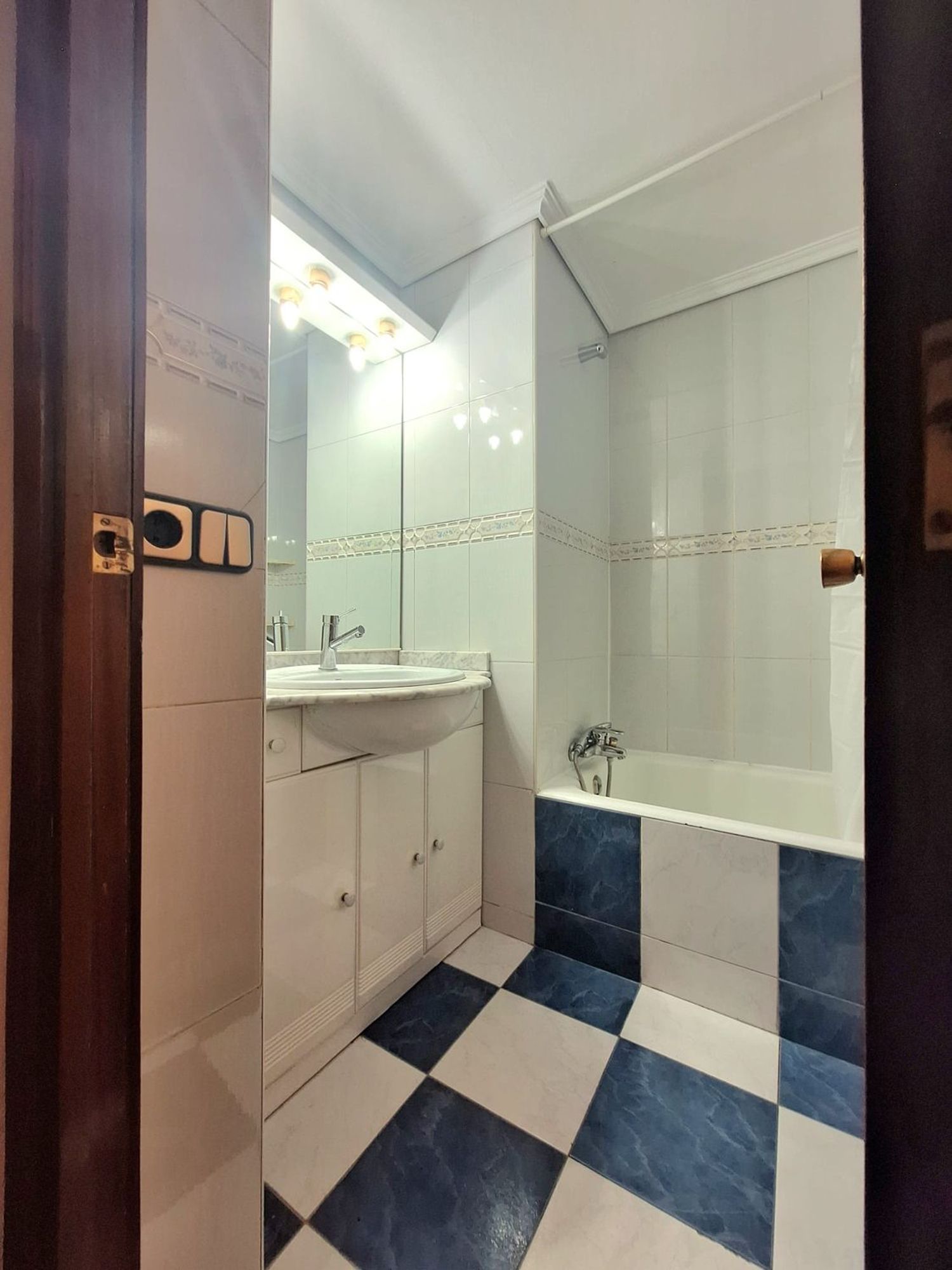 Piso en calle de Antonio Sangenis, 27 - Foto 32