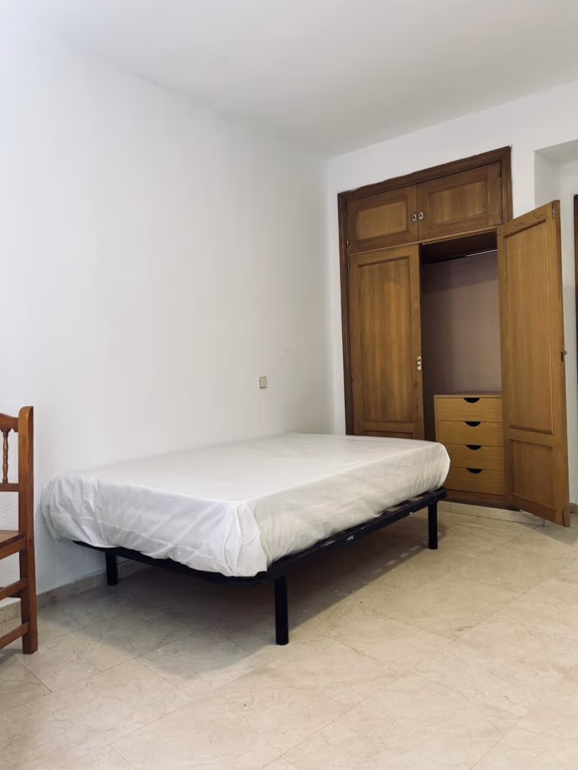 Estudio en  Calle de Valverde 37 - Foto 5
