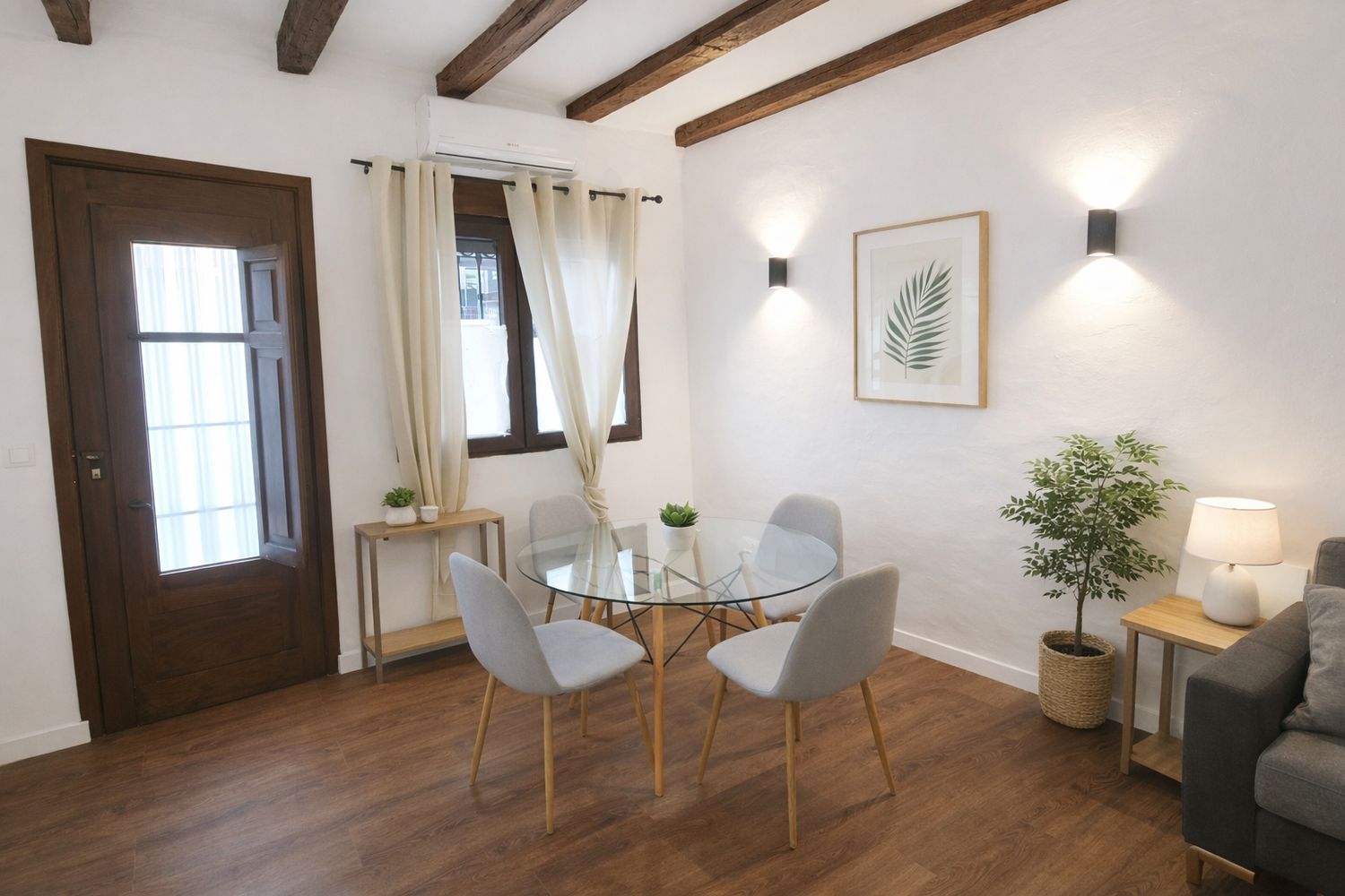 Piso en calle de la Reina, 130 - Foto 1