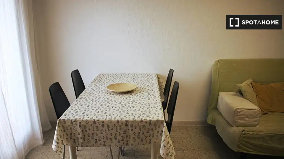 Piso en L'Hospitalet de Llobregat - Foto 4