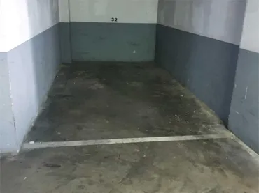 Piso en  Carrer Miguel Adlert Noguerol 9 - Foto 4
