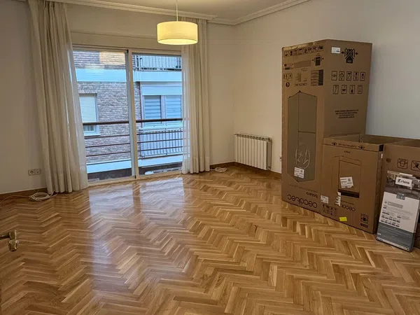 Piso en calle del Robledillo, 21