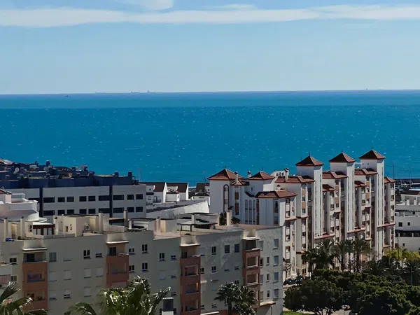 Piso en calle República Checa, 13 - Foto 3