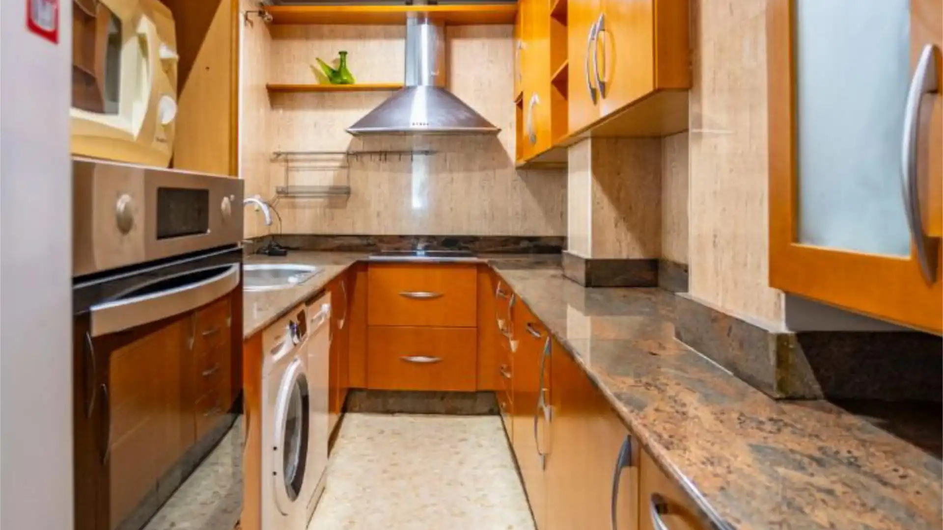 Piso en  Calle Virgen de las Torres 12 - Foto 20