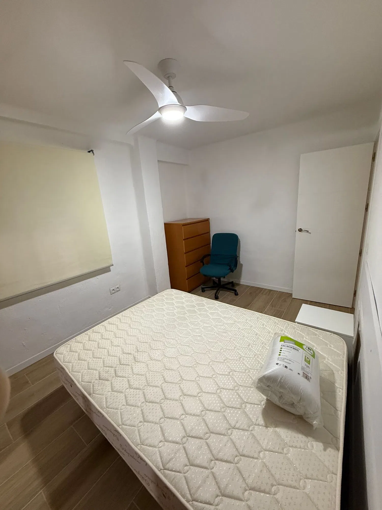 Piso en calle de Eugenia de Montijo, 73 - Foto 15