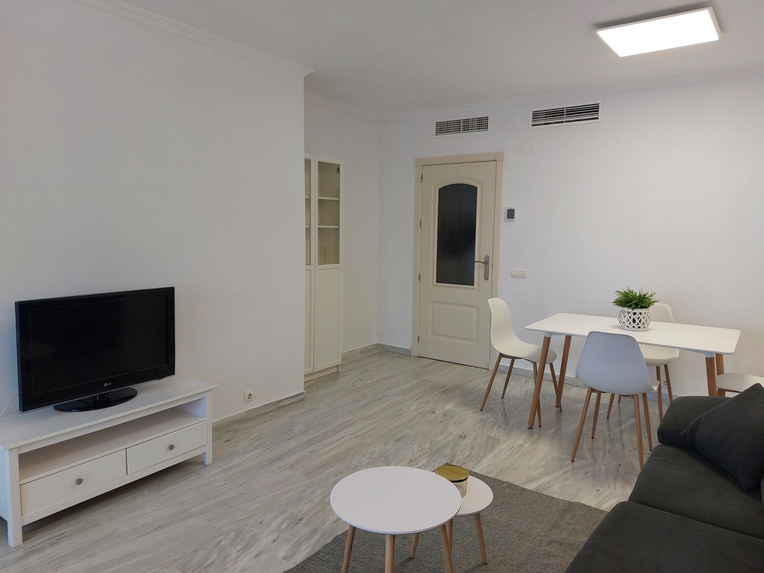 Piso en calle Mercedes Formica, 1 - Foto 3