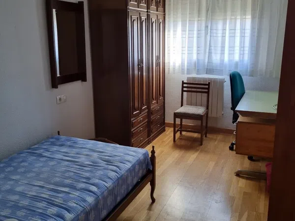 Piso en calle José Luis de Celis, 8 - Foto 3