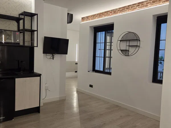 Estudio en Calle del Bastero, 4, Lavapiés-Embajadores - Foto 1