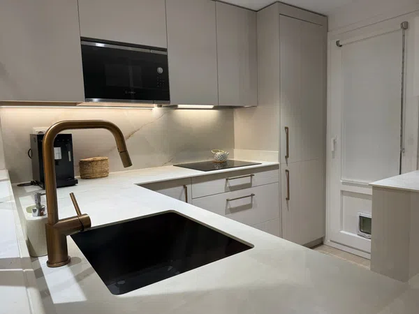 Piso en calle de Alonso Cano, 85