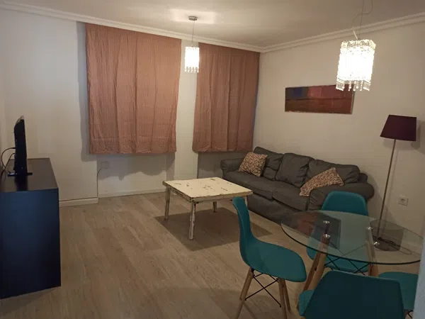 Piso en calle Tarfia, 25 - Foto 1