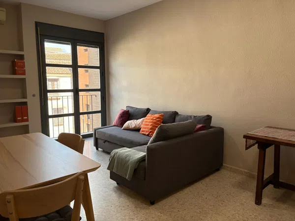 Piso en Calle Hernán Ruiz, Centro Histórico - Foto 2