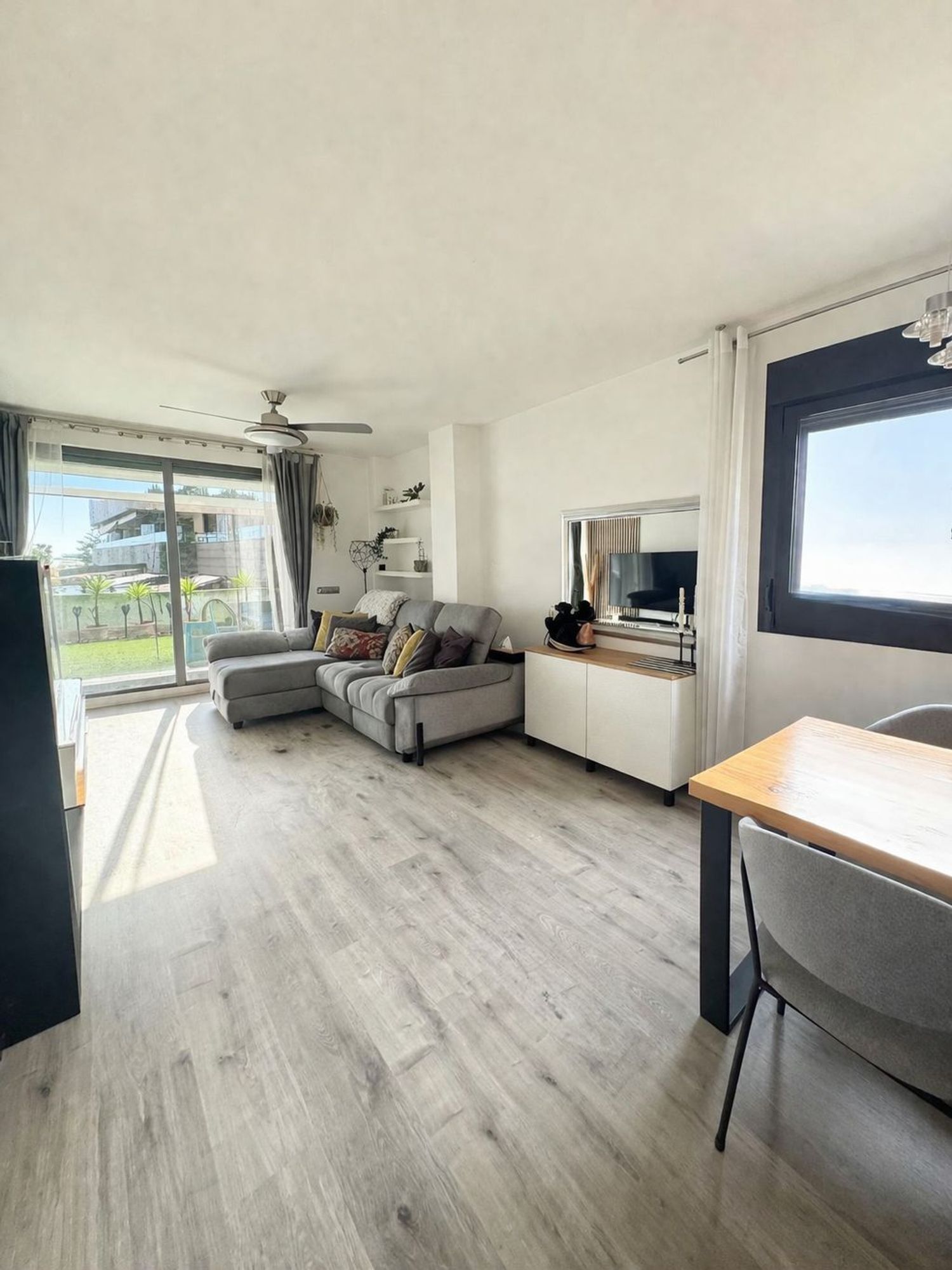 Piso en calle de Vicent Andrés Estellés, 14 - Foto 2