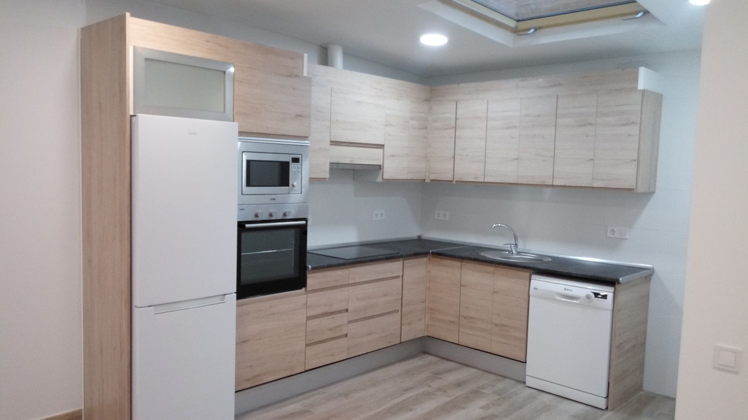 Chalet adosado en calle Ponent, 28