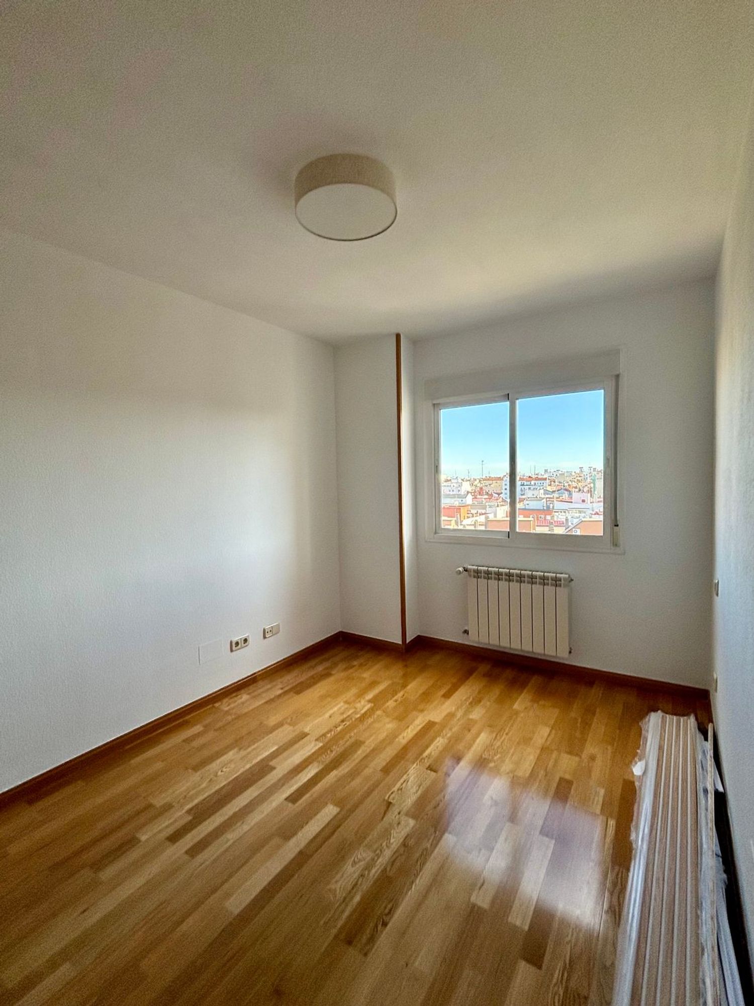 Piso en calle de la Reina Mercedes, 1 - Foto 4