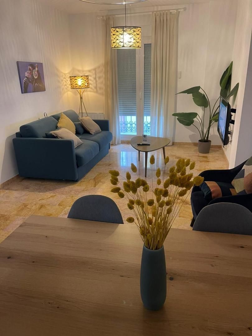 Apartamento en calle Calle Condes de Crespo Rascón 1 - Foto 14