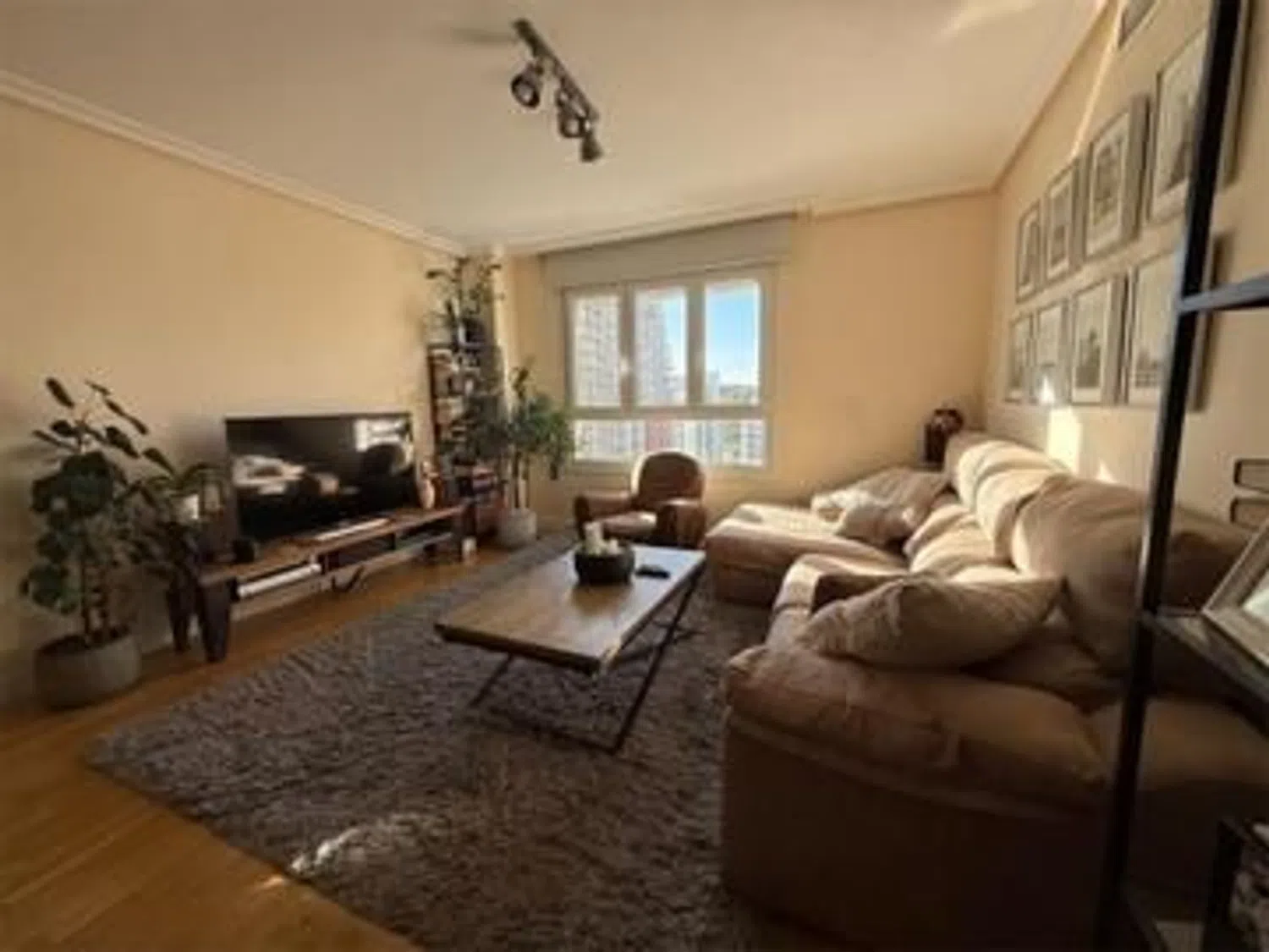 Piso en calle de María de las Mercedes de Borbón, 234 - Foto 3