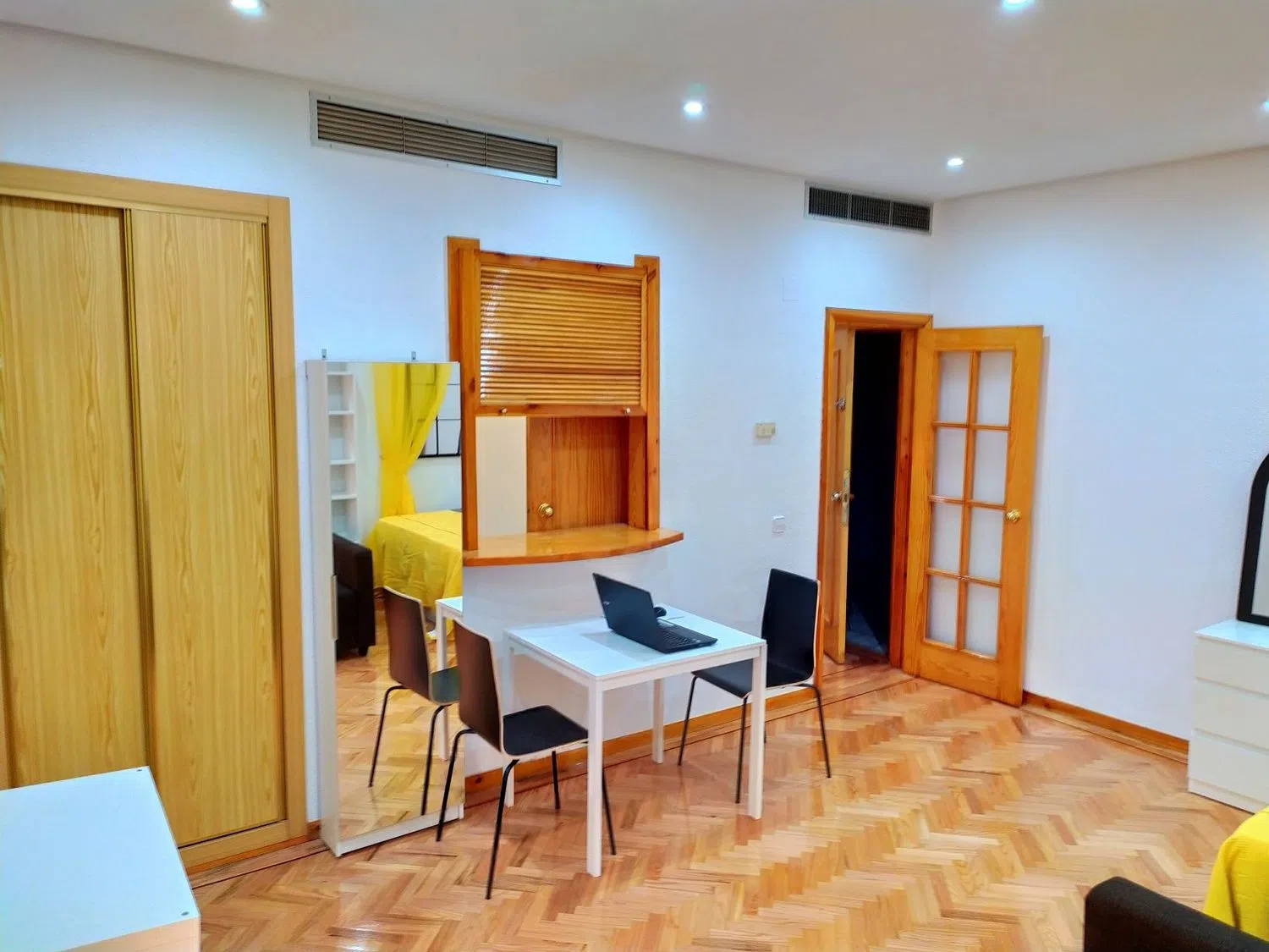 Estudio en calle de la Montera, 33 - Foto 4