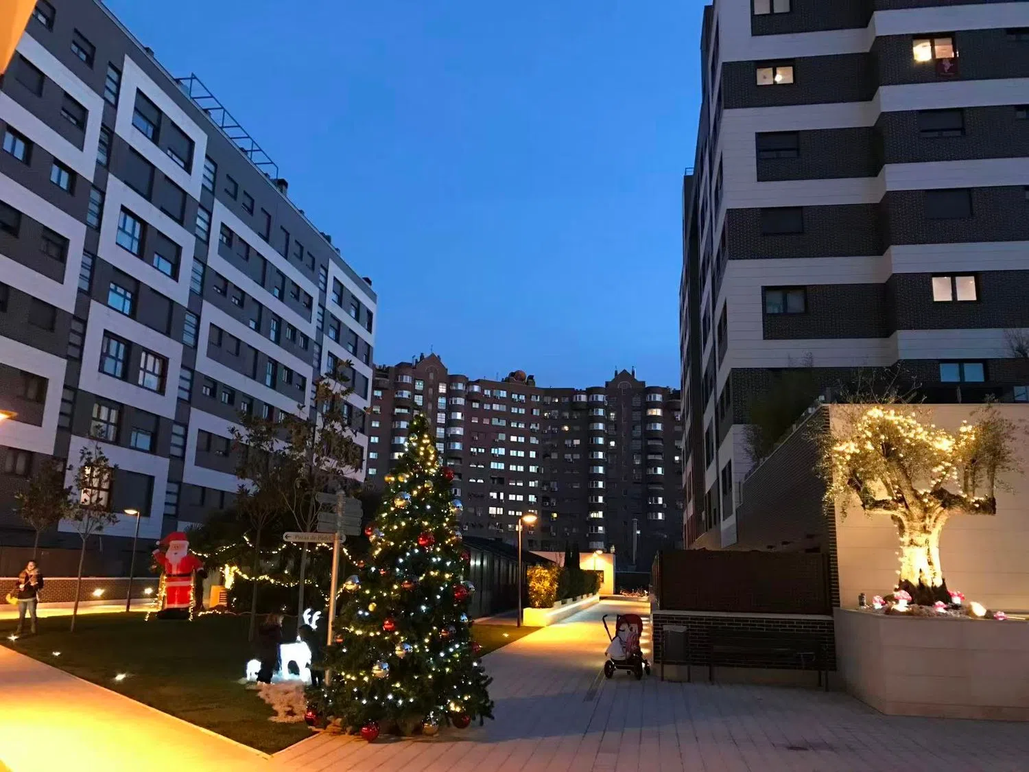 Piso en calle de Carlos y Guillermo Fernández Shaw, 1 - Foto 24